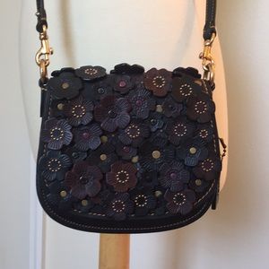 Rare Small Coach Tea Rose 17 Crossbody  Saddle Bag
